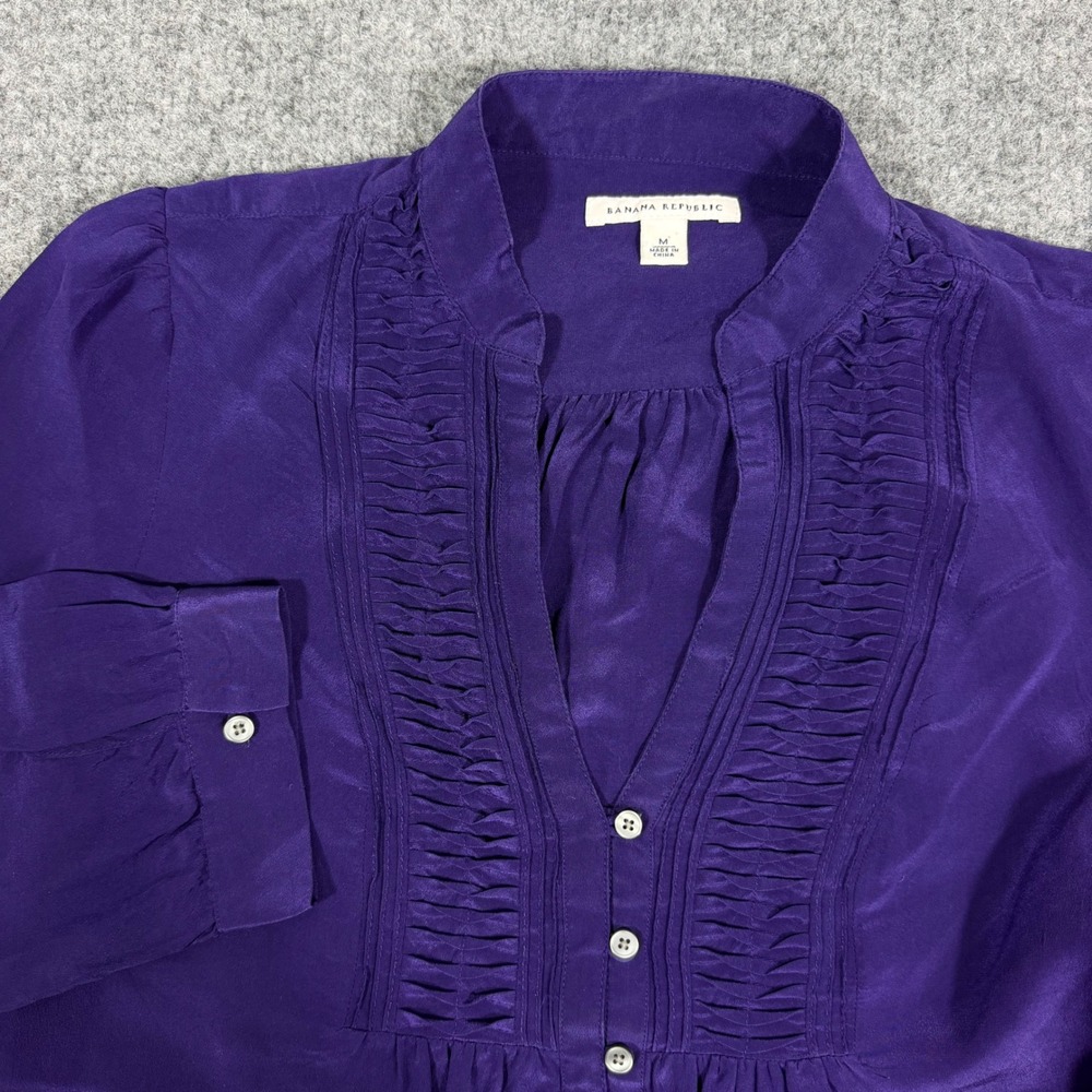 Banana Republic Ruffle Pintuck Blouse Women Medium Purple 100% Silk EUC Top